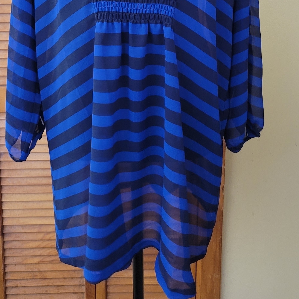 NWOT Old Navy Sheer Maternity Tunic Size Large (HP Best in Maternity Wear) - Picture 3 of 12